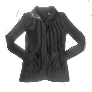 MODA International Snap-Up Sweater Sweater size S